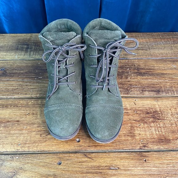 Steve Madden Maecie Suede Combat Boots - Picture 3 of 10